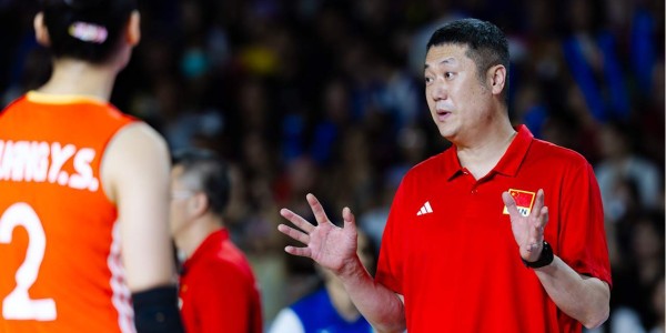 开云体育-轰23分夺开门红！中国女排又一22岁王牌崛起：世锦赛首秀真强硬