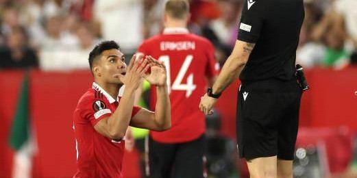 开云体育手机登录-林良锋：“宝莱坞”防线再次祸害曼联，滕哈赫醒醒吧！