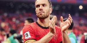 开云体育注册入口-骆明：塞鸟登场45分钟表现无可挑剔，更难得的是没有一次丢失球权