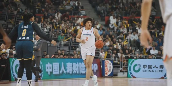 开云体育手机登录-3个月后终于20+！广东头都大了，不能只会打老东家啊...