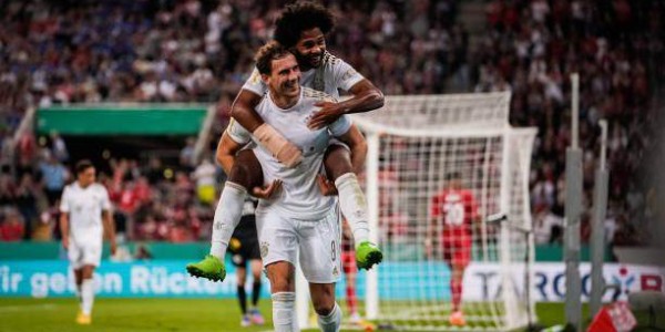 开云体育手机登录-新援全部首发表现出色 拜仁5比0轻松淘汰德丙鱼腩